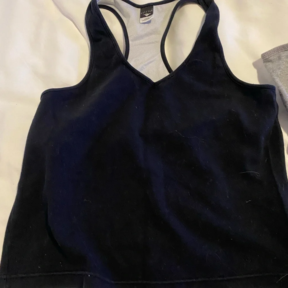 ATHLETIC WORKOUT GYM TOPS 2 NWOT - Picture 3 of 7